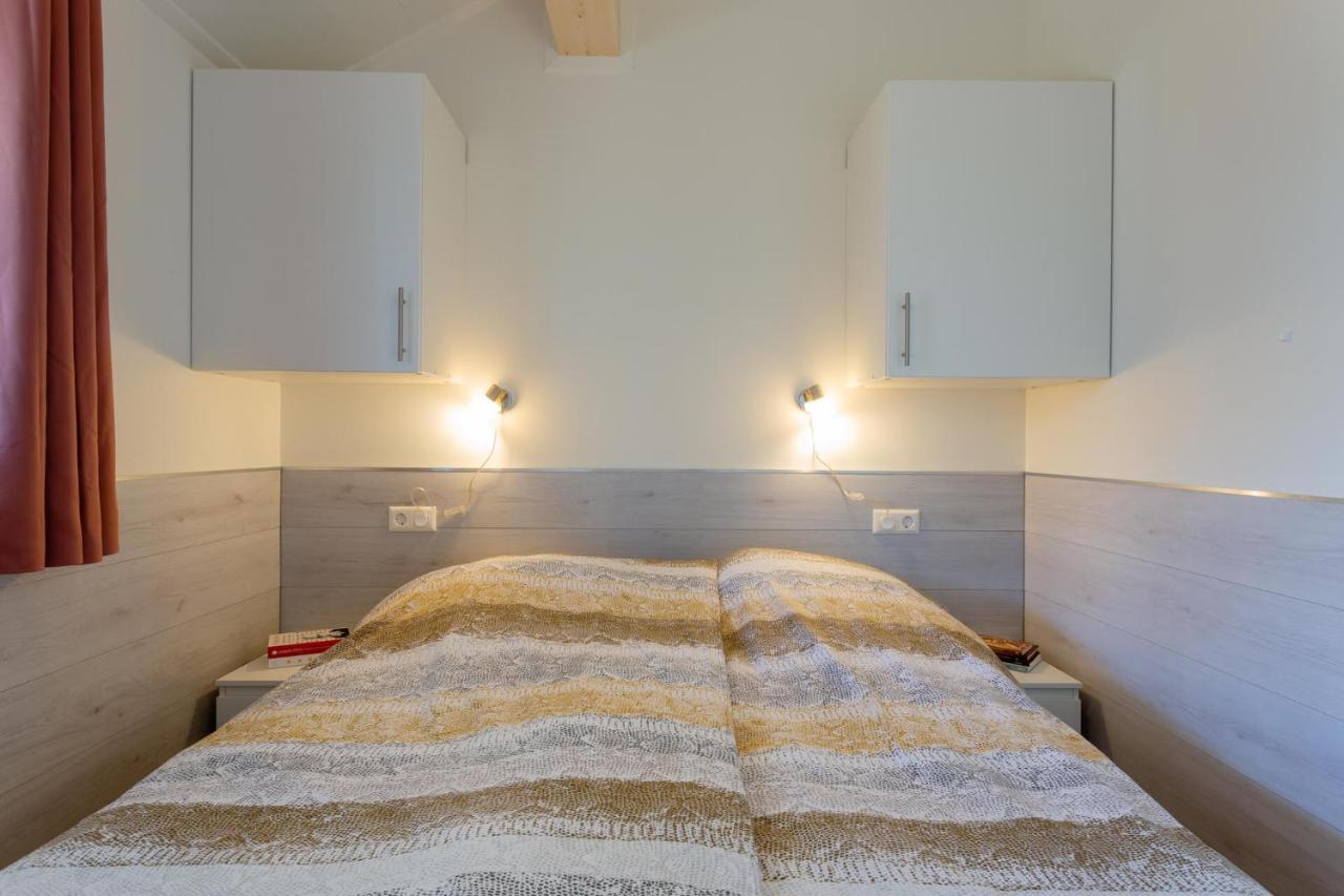 Eco Holiday Home อัลเมิน ภายนอก รูปภาพ