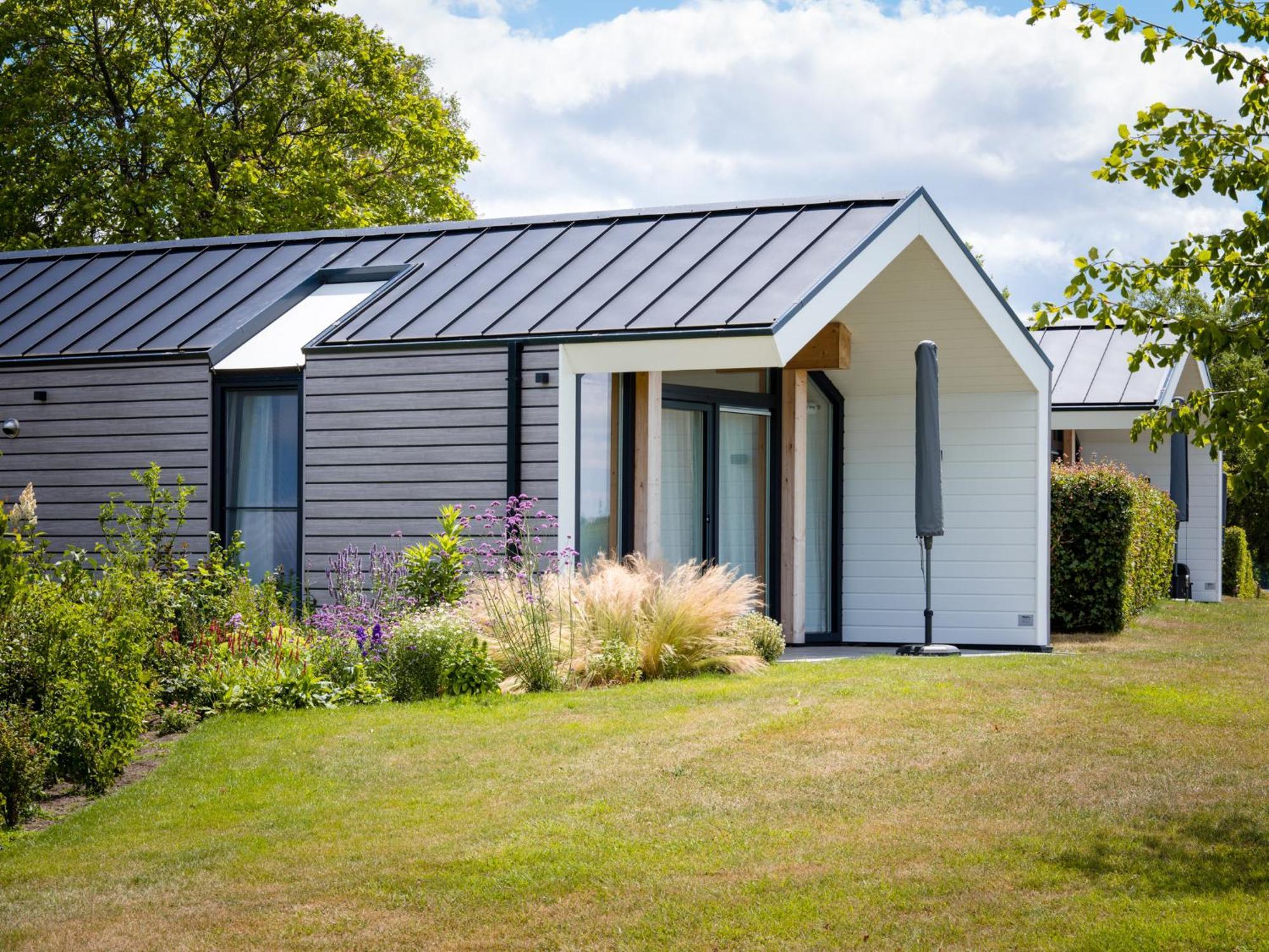 Eco Holiday Home อัลเมิน ภายนอก รูปภาพ